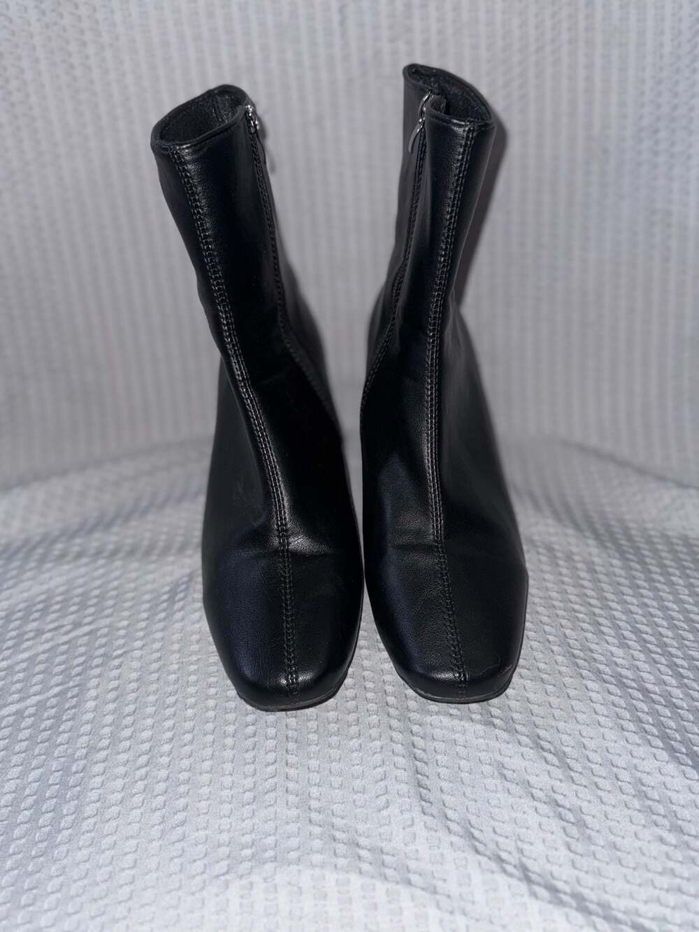 Hillard & Hanson Black Faux Leather Square Toe Mid-Calf Heeled Boots Size 39